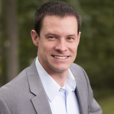 Headshot of Ryan Miskovic
